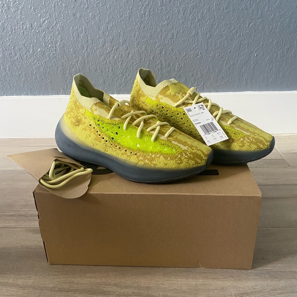 Yeezy boost 380 “Hylte Glow”